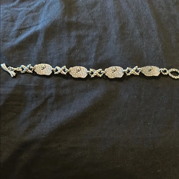 Silver Knot Bracelet - Picture 5 of 7